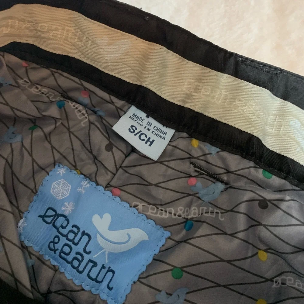 Snow Pants - Picture 3 of 4